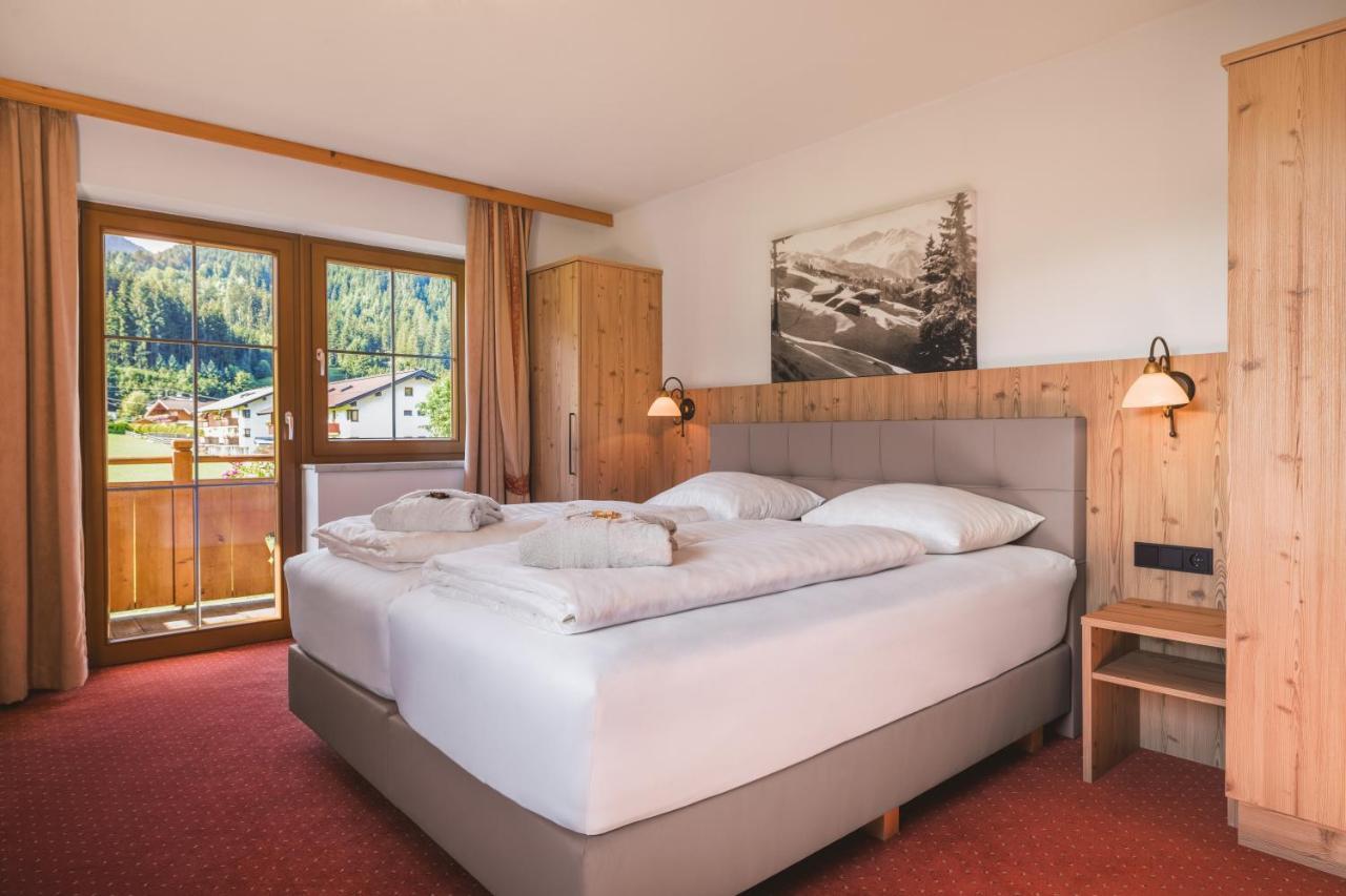 Hotel Loipenstubn Brixen im Thale Exterior foto